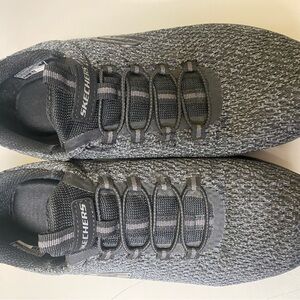 Skechers Men's Gray Athletic Shoes